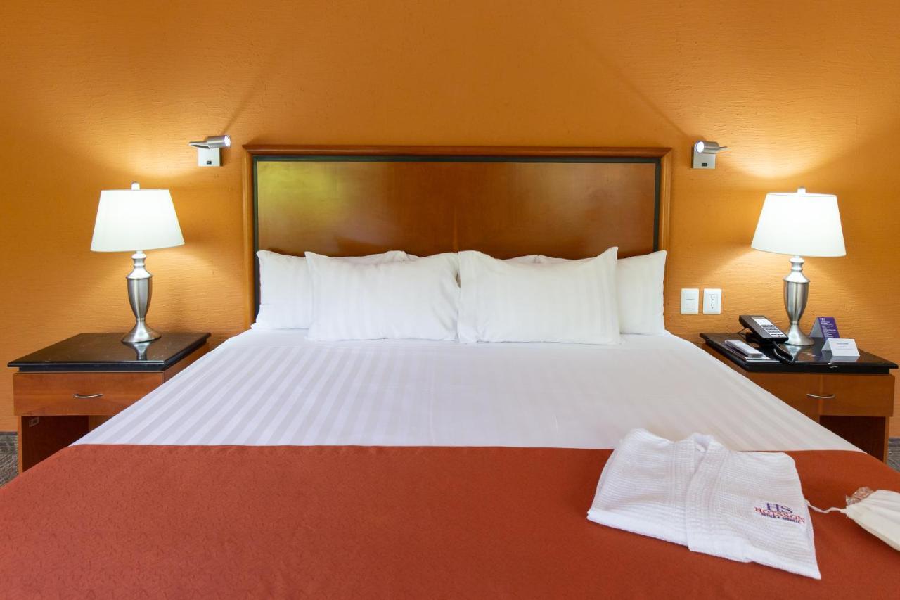 HS HOTSSON Hotel Tampico Exterior foto