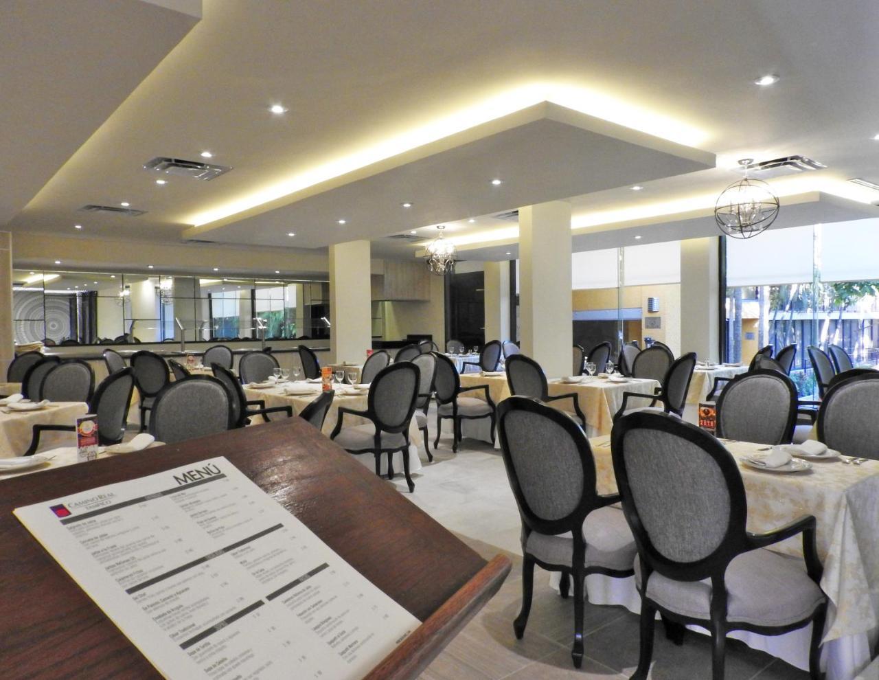HS HOTSSON Hotel Tampico Exterior foto